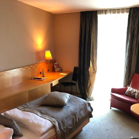 Hotel Gude Kassel Bagian luar foto