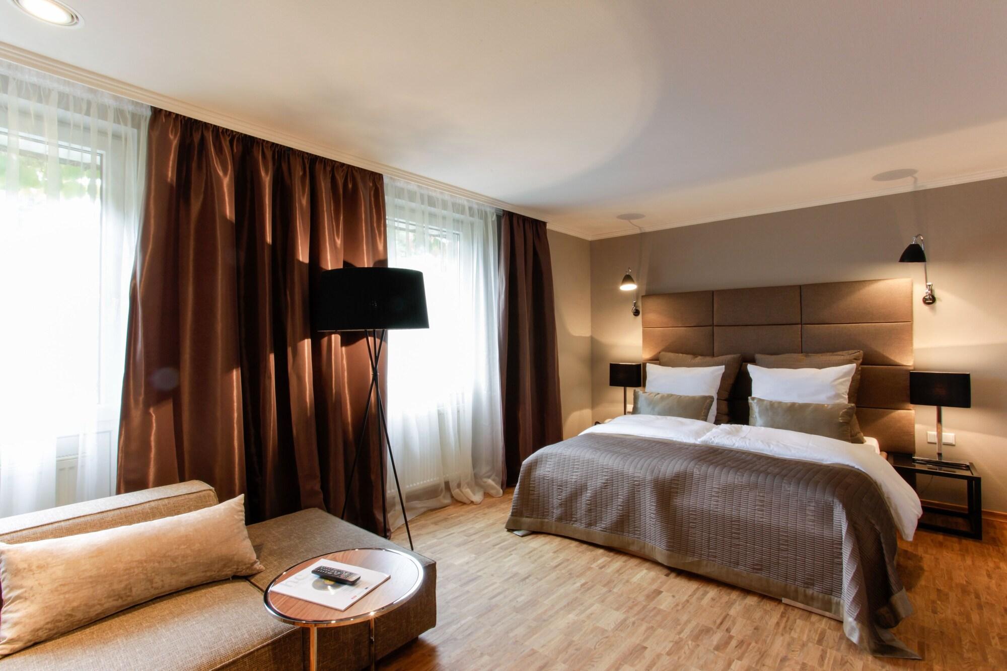 Hotel Gude Kassel Bagian luar foto